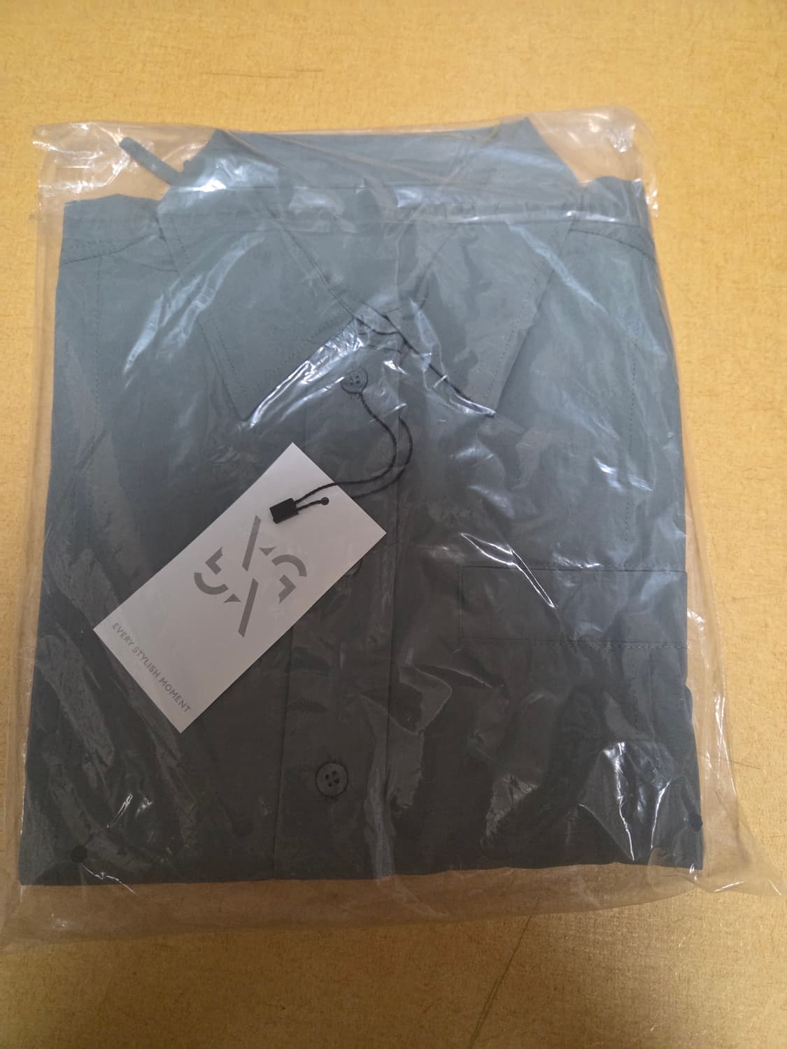 크롭 셔츠 새상품 2벌 상품이미지2