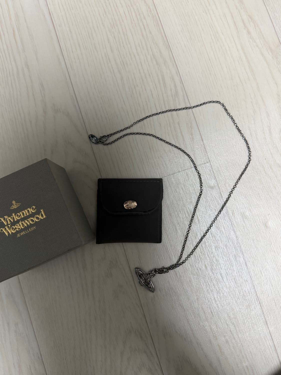 비비안웨스트우드 목걸이 상품이미지1