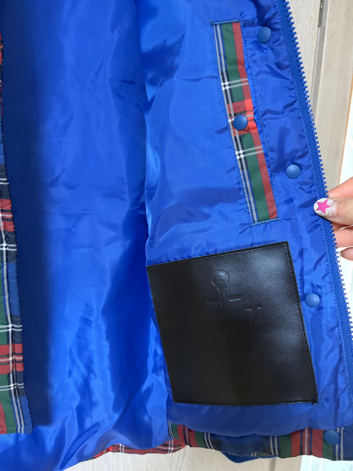 유니클로 jw앤더슨 패딩 상품이미지2