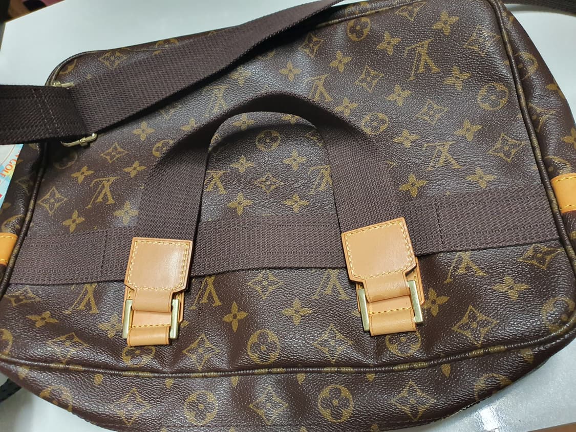 루이비통 삭보스포어 가방 상품이미지4