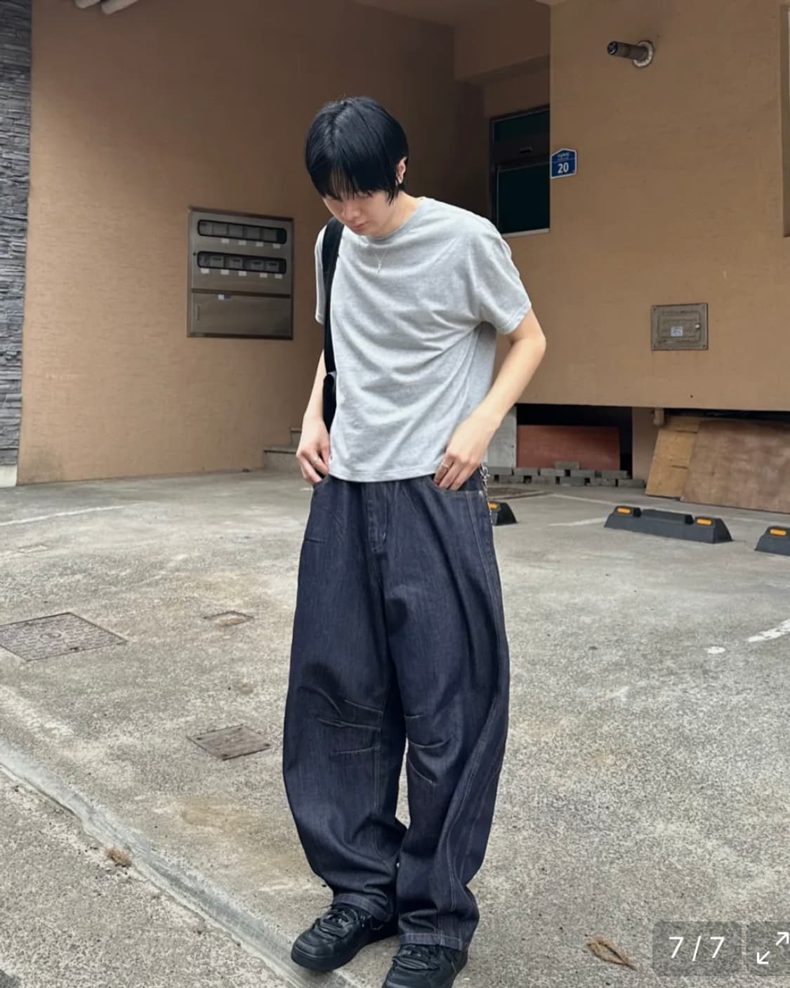 [9999xHeoYool] Technical Curved Denim 상품이미지4