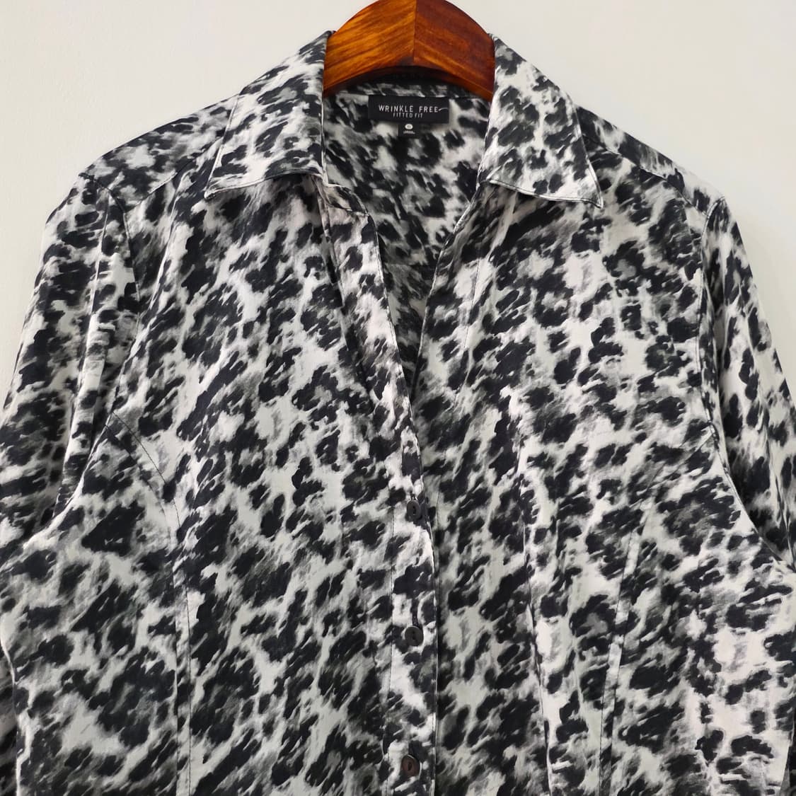 FOXCROFT 블랙&화이트 링클프리 코튼 셔츠 상품이미지3