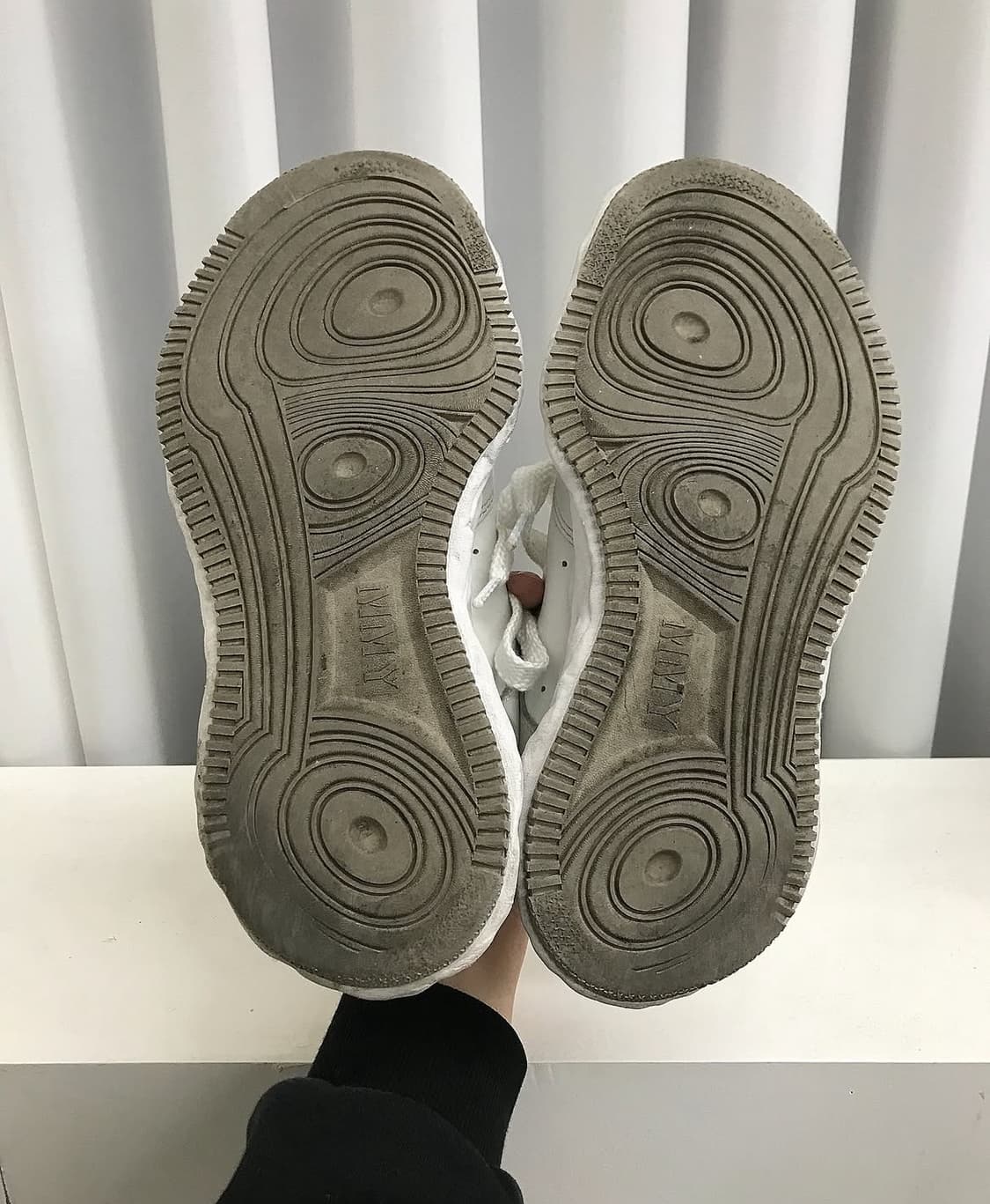 미하라야스히로 OG 웨인 스니커즈 상품이미지9