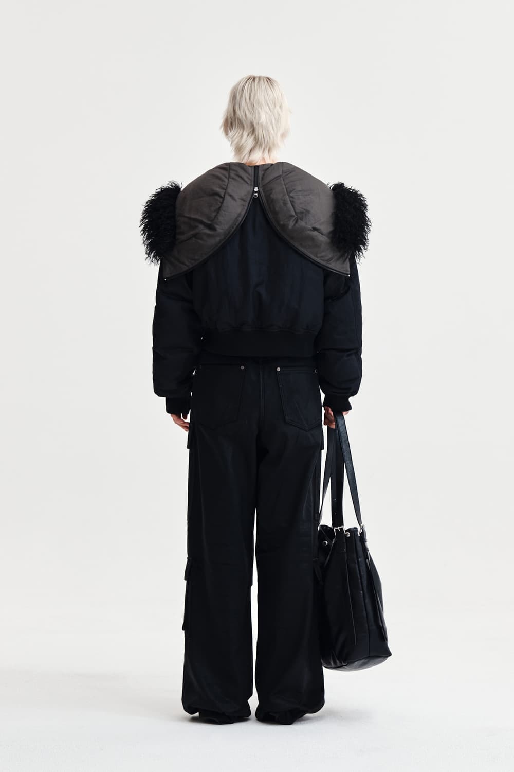 Matinkim 마뗑킴 FUR HOODY BOMBER JUMPER 상품이미지6