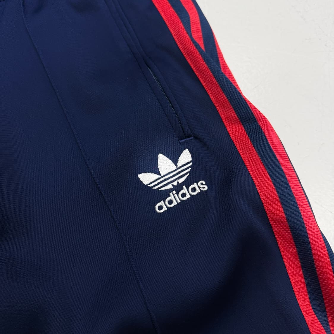 아디다스 파이어버드 남빨 삼선 부츠컷 트랙팬츠 상품이미지3