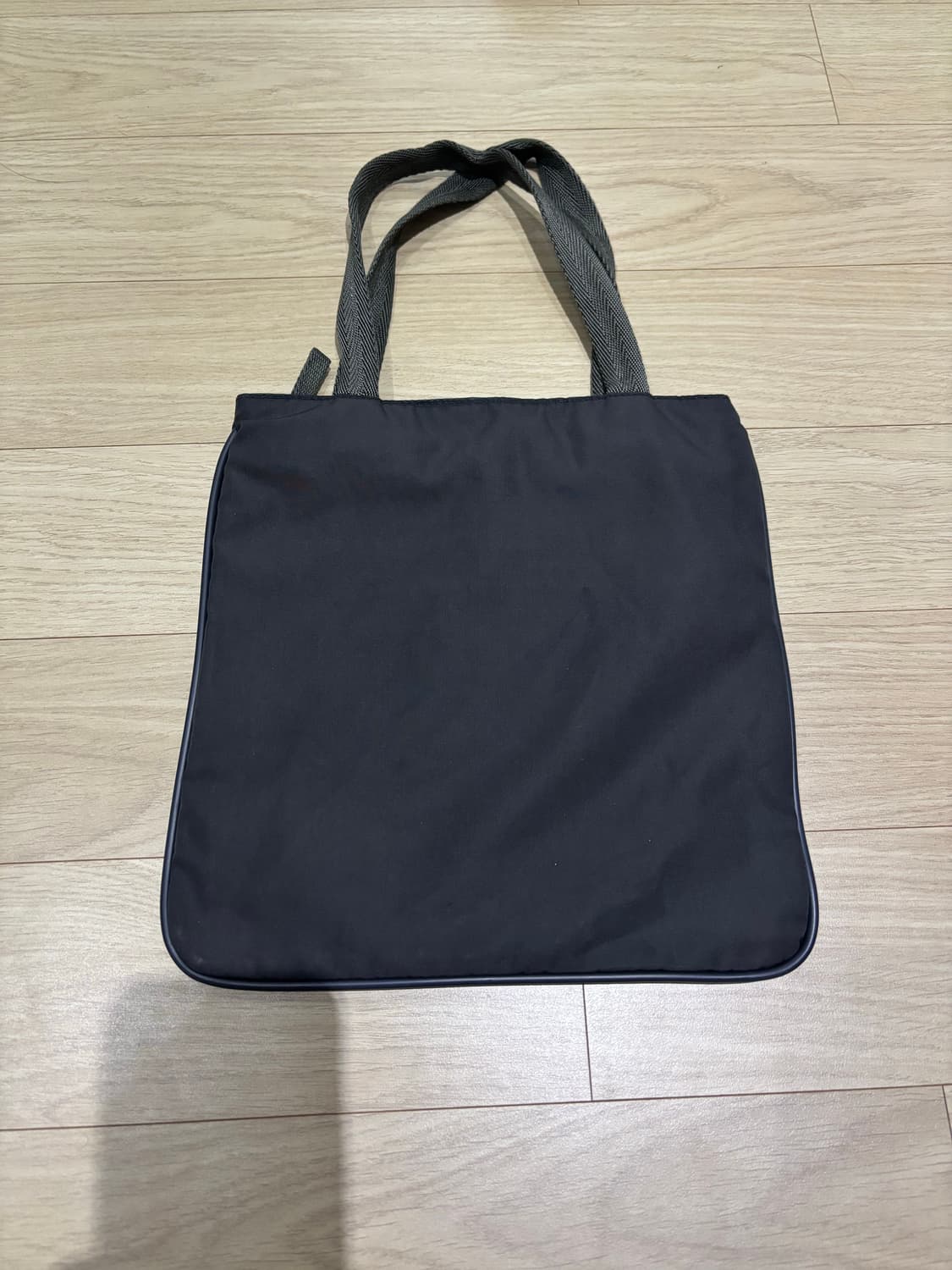 프라다 스포츠백 상품이미지2