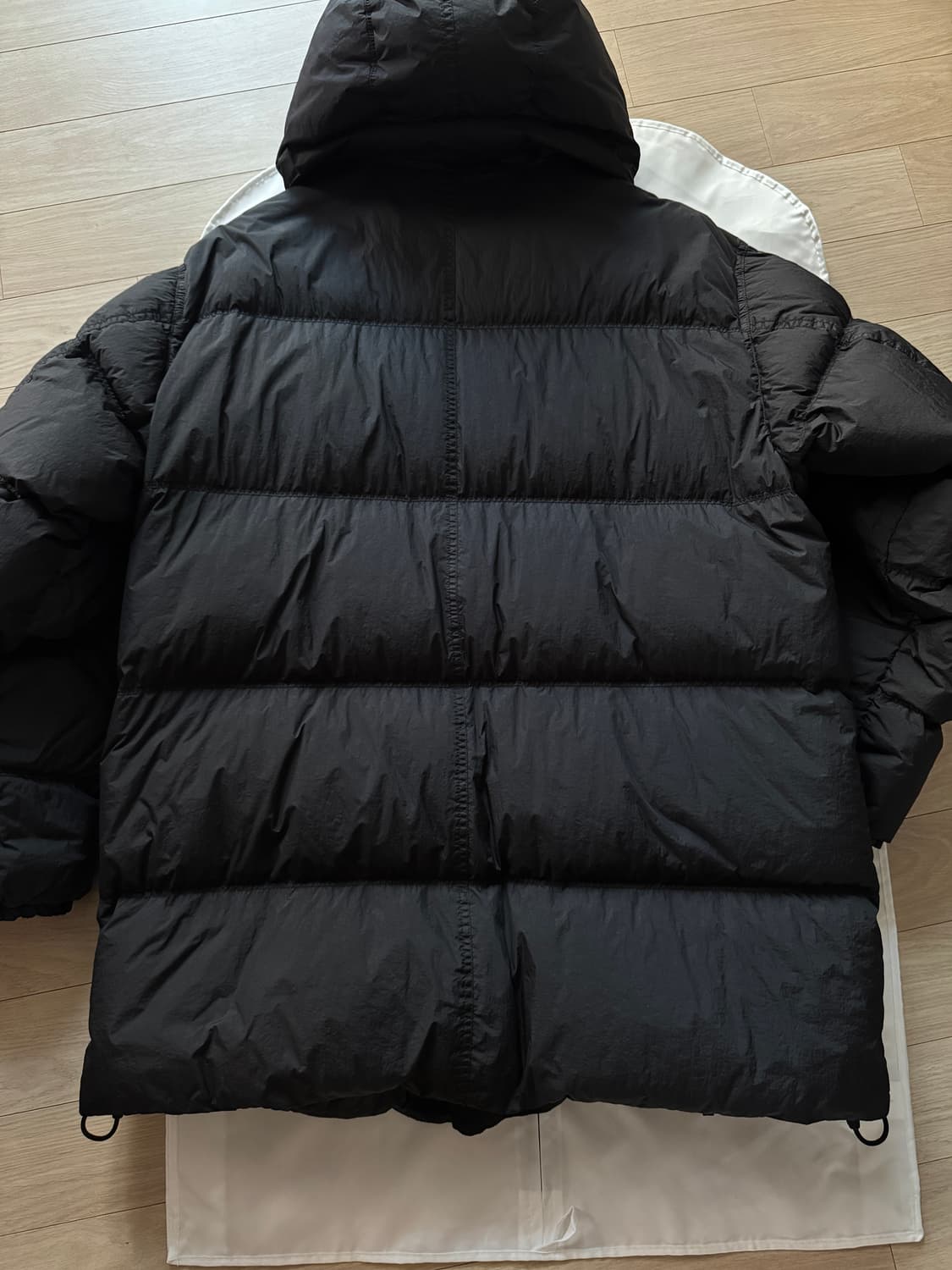 [ XL ] 25FW 스톤아일랜드 크링클랩스 윈드 레지스턴스 다운 패딩 상품이미지3