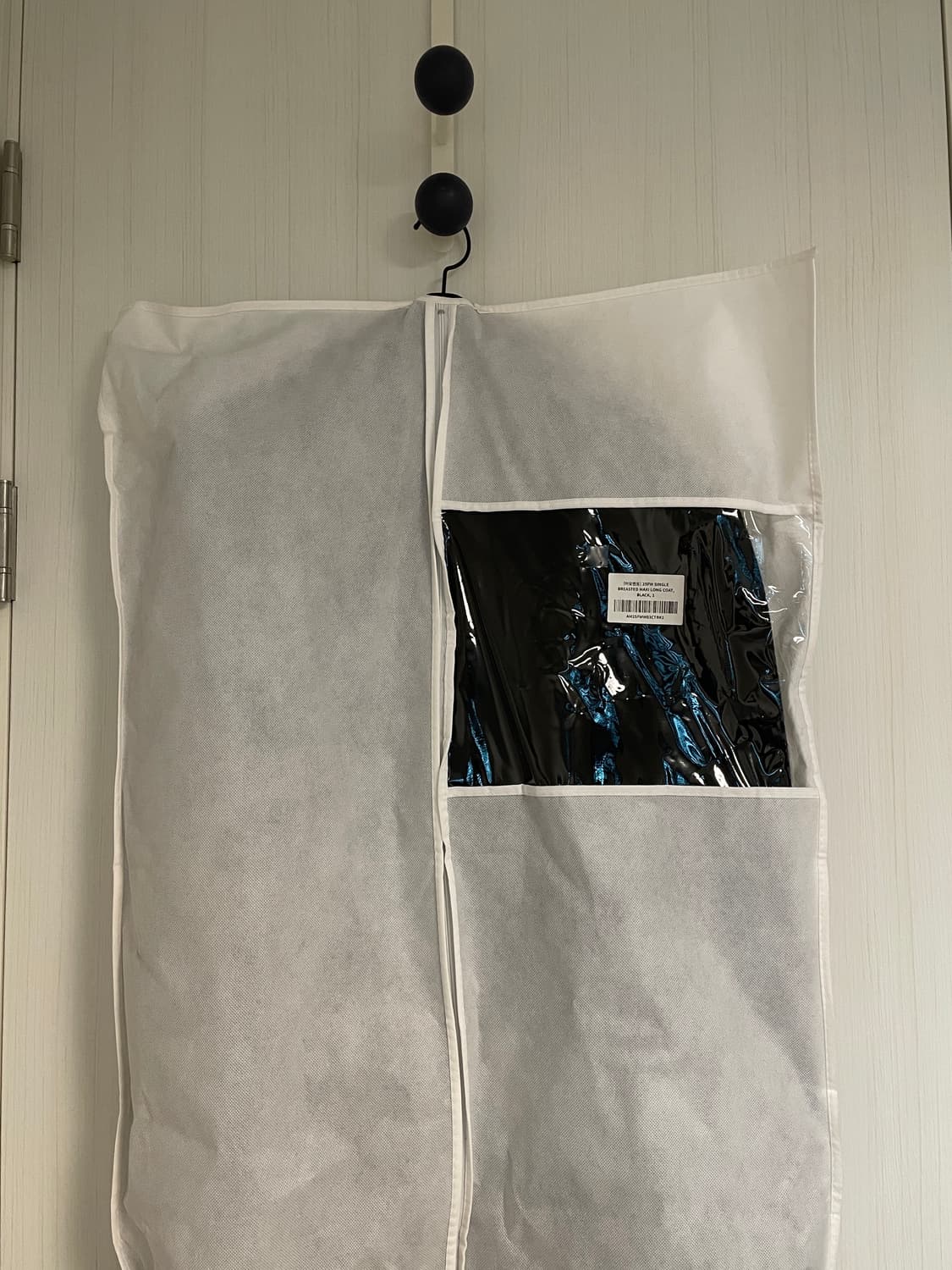 아모멘토 25FW 싱글 브레스트 롱코트 블랙 상품이미지6