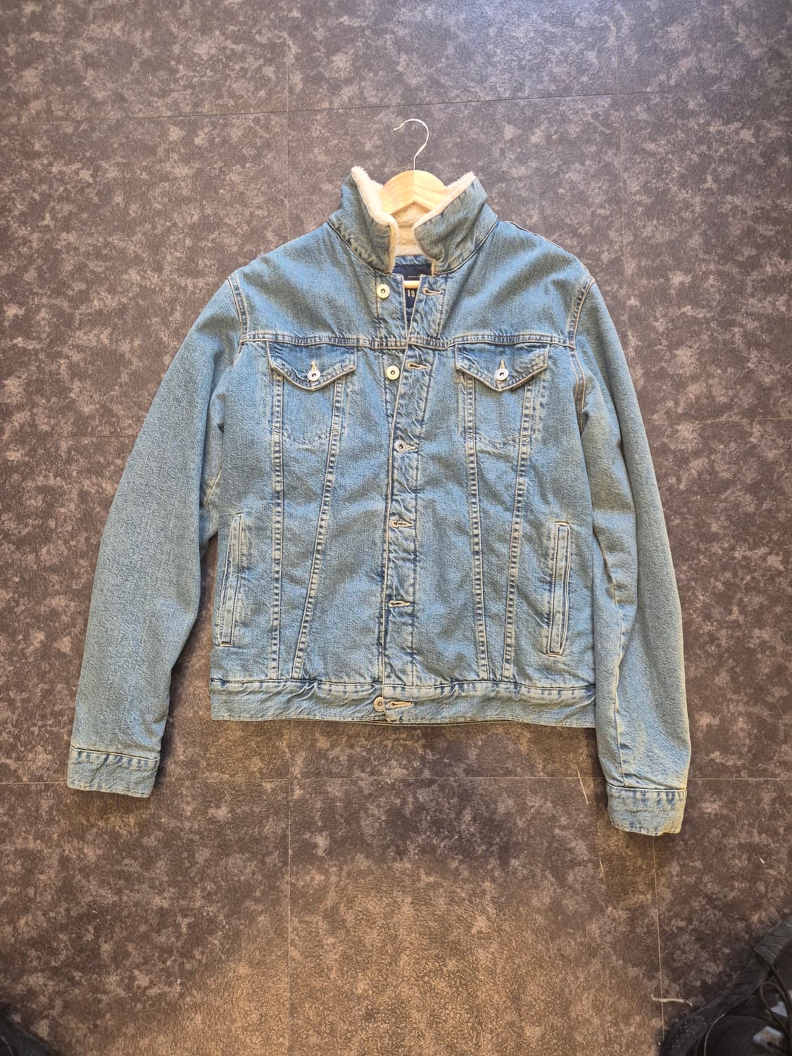 ZARA 1975 데님 자켓입니다 상품이미지1