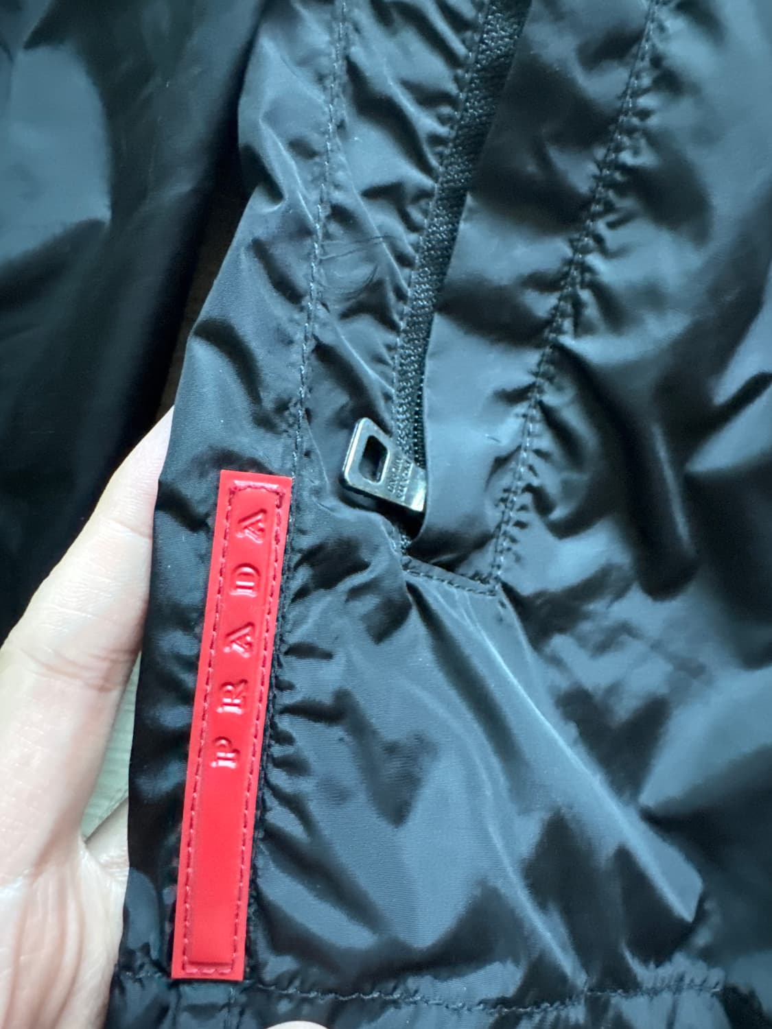 프라다 스포츠 PACKABLE 나일론 윈드브레이커 바람막이 상품이미지2