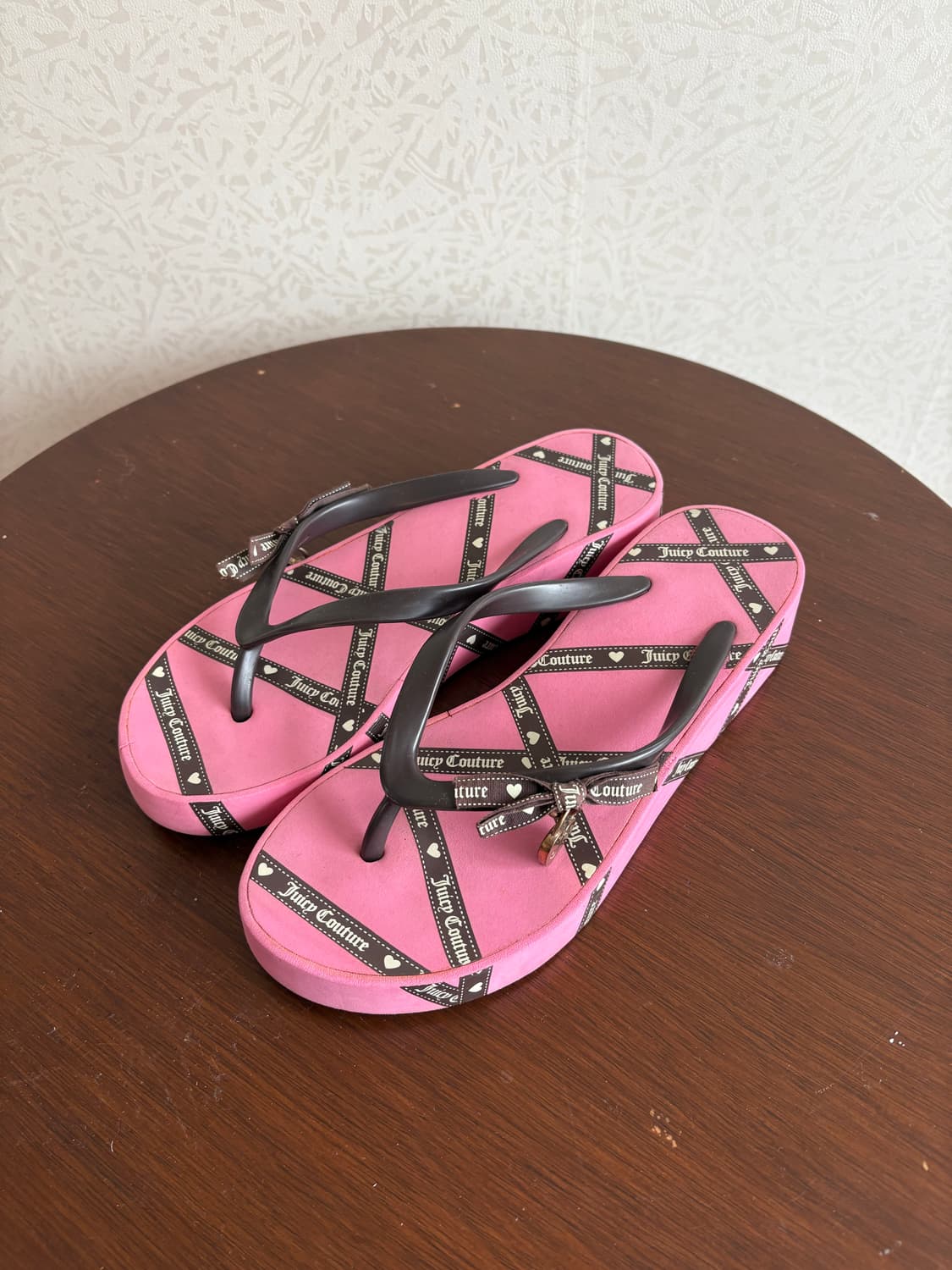 Juicy Couture 핑크 쪼리 플립플랍 상품이미지1