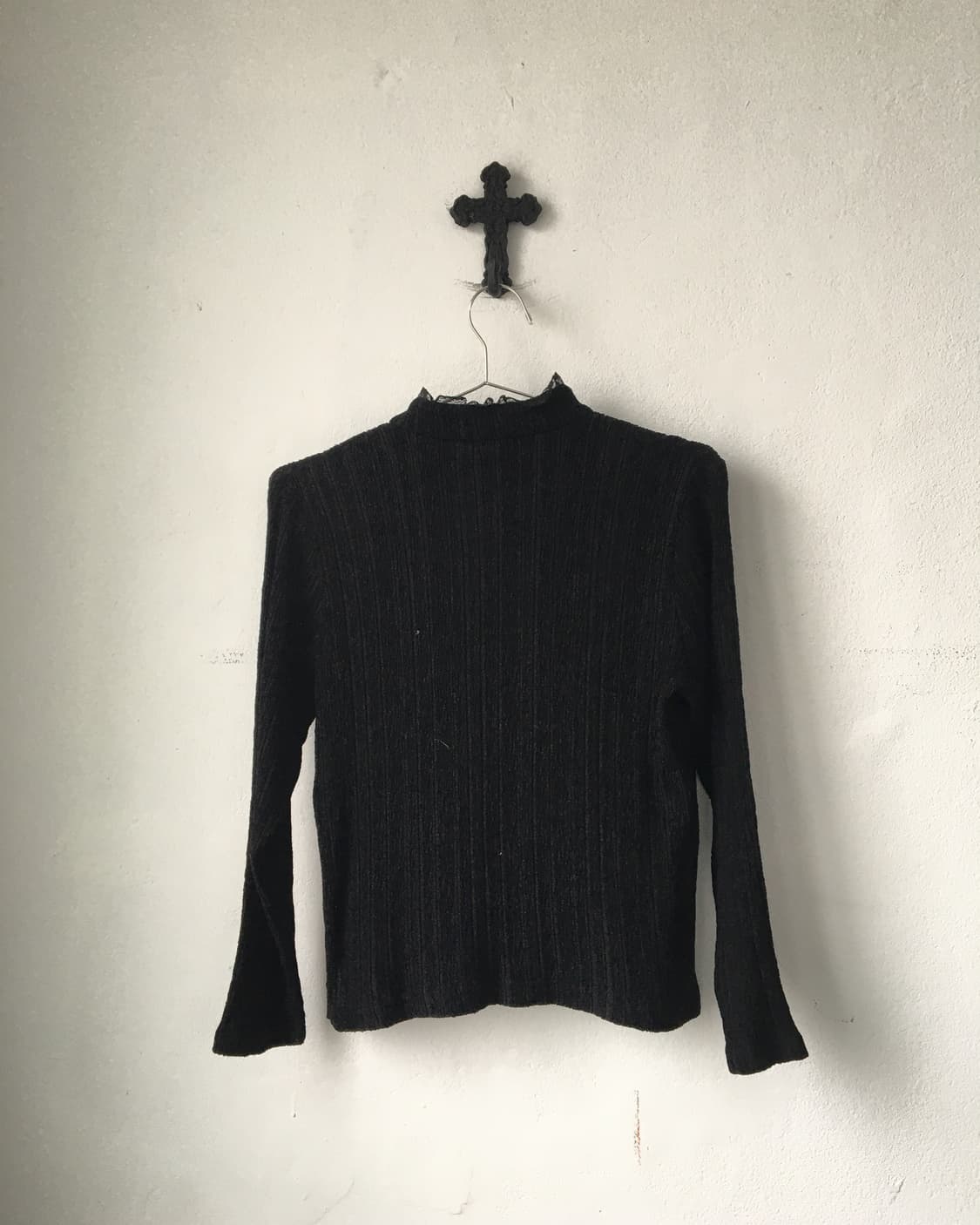 Pleats high neck blouse 상품이미지2