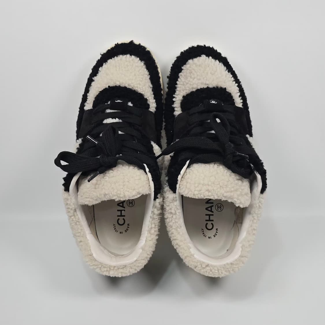 샤넬 시어링 스니커즈 ( 245 ) 상품이미지6