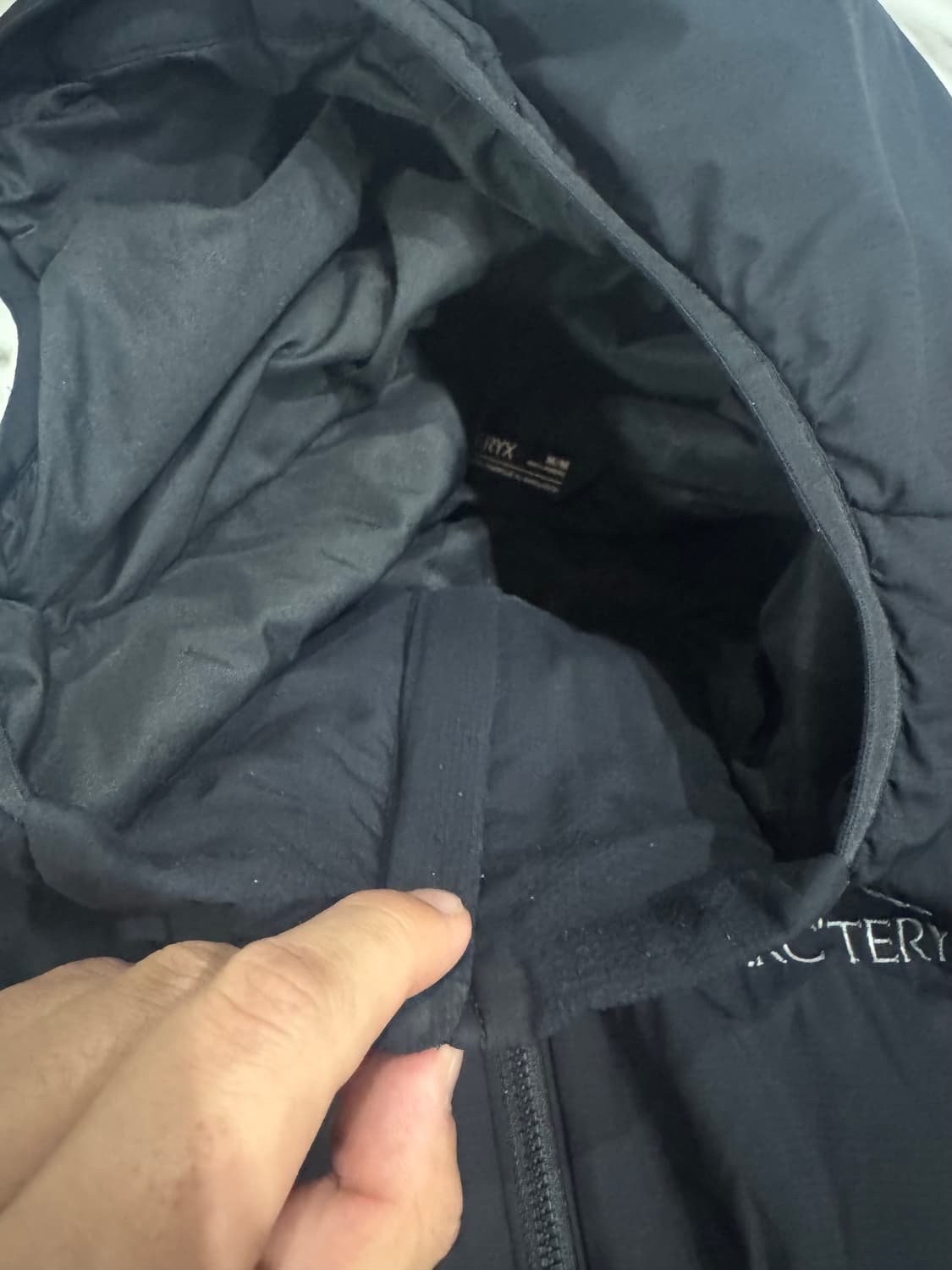 아크테릭스 아톰 후디 lt 블랙 m 상품이미지4