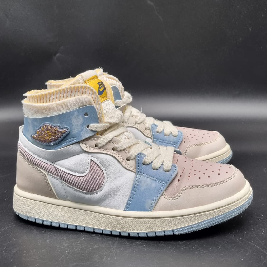 나이키 조던1 줌에어 여성하이탑 235 상품이미지1