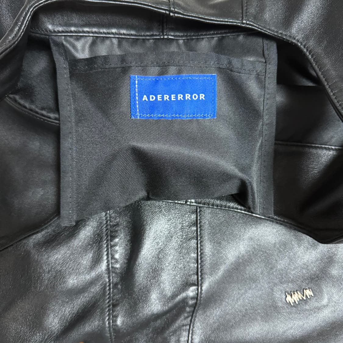 아더에러 Groce tote bag Noir 토드백 블랙 상품이미지5