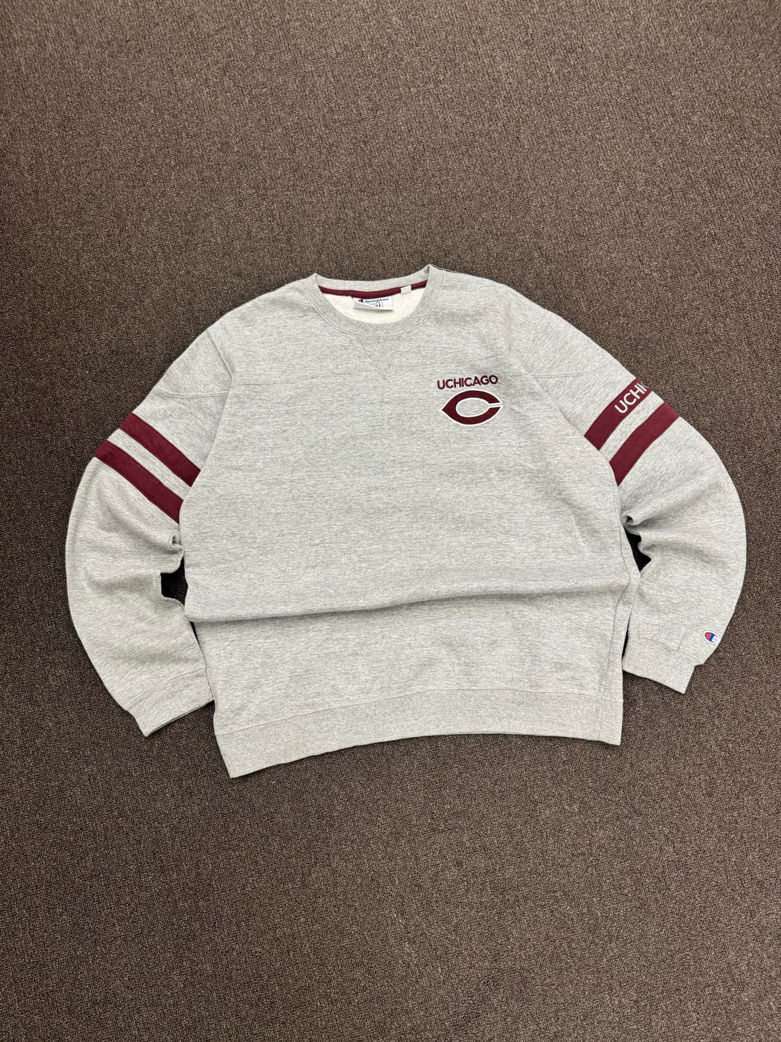 XL)챔피온 빈티지 UCHICAGO 자수 스웻셔츠 상품이미지1