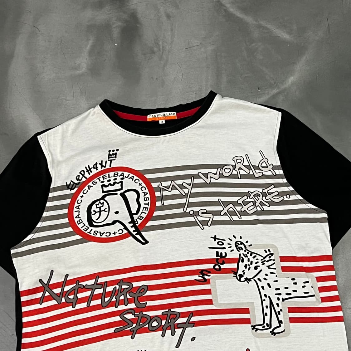  까스텔바쟉 그래픽 반팔티 y16221 상품이미지3