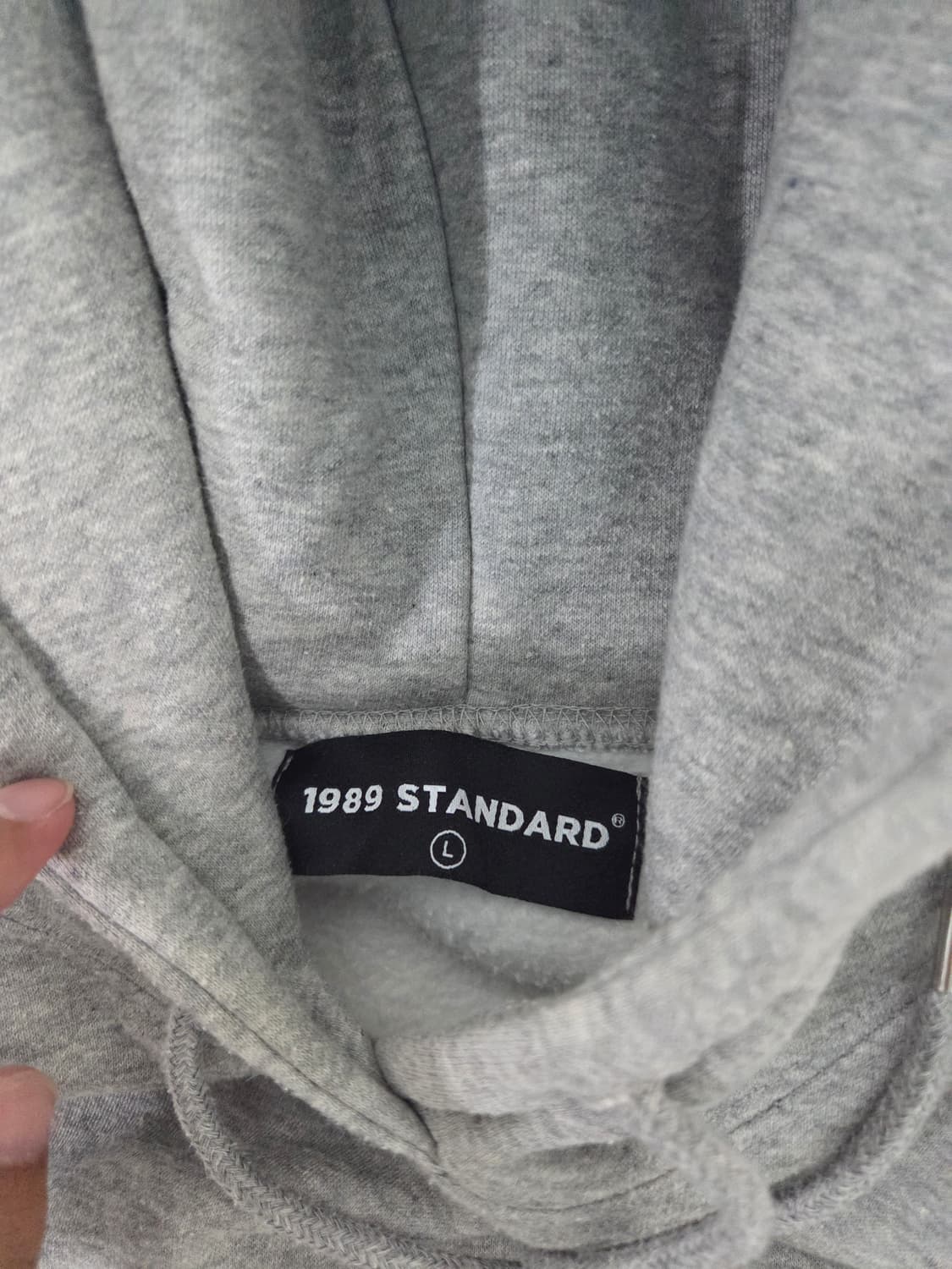 1989스탠다드 후드티 상품이미지2