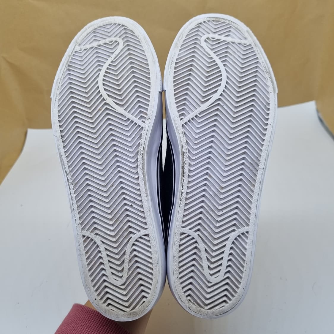 나이키 토키 슬립온255. 상품이미지3