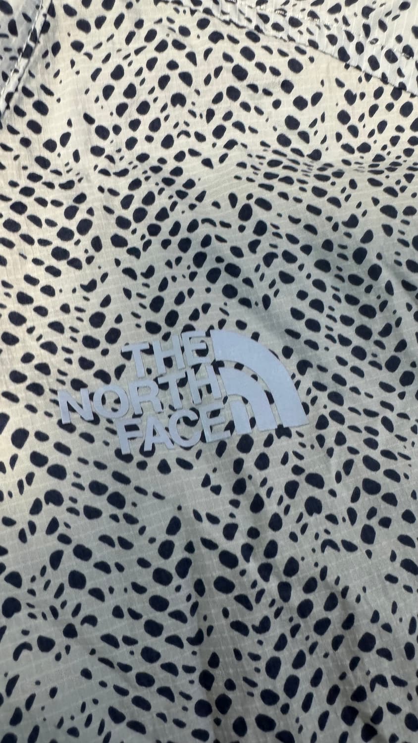 노스페이스 여성용 경량 바람마개 M 상품이미지6