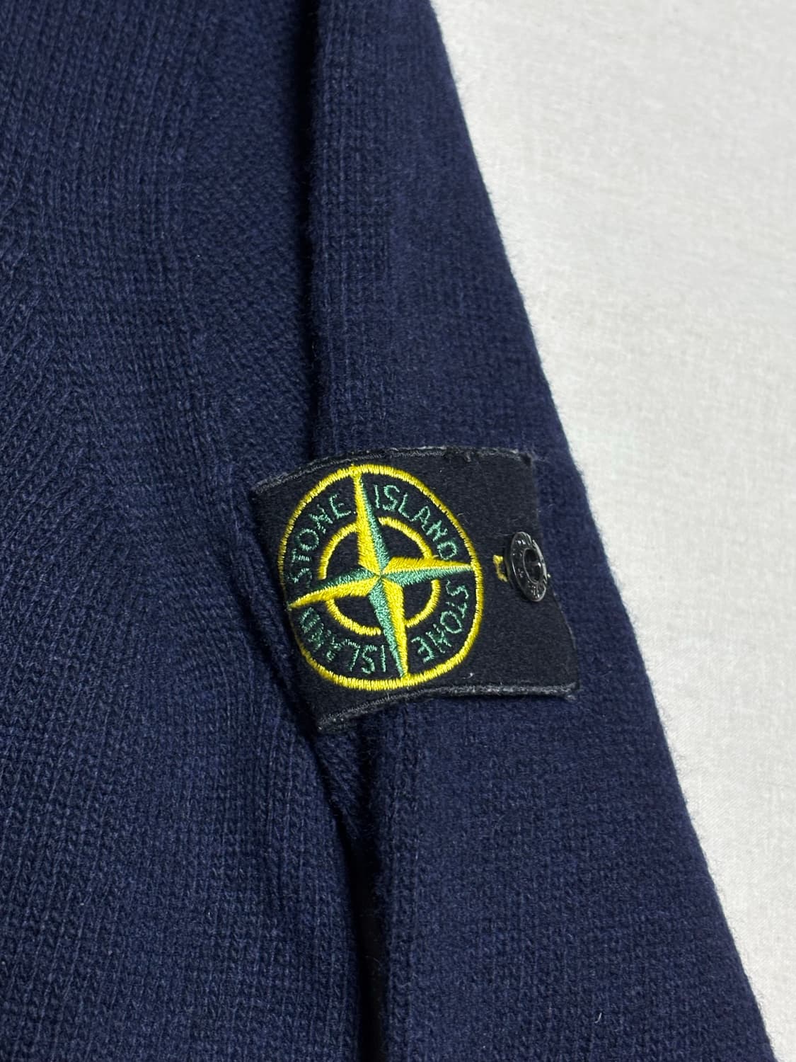 [23ss] 스톤아일랜드 울 니트 네이비 [XL] 상품이미지3