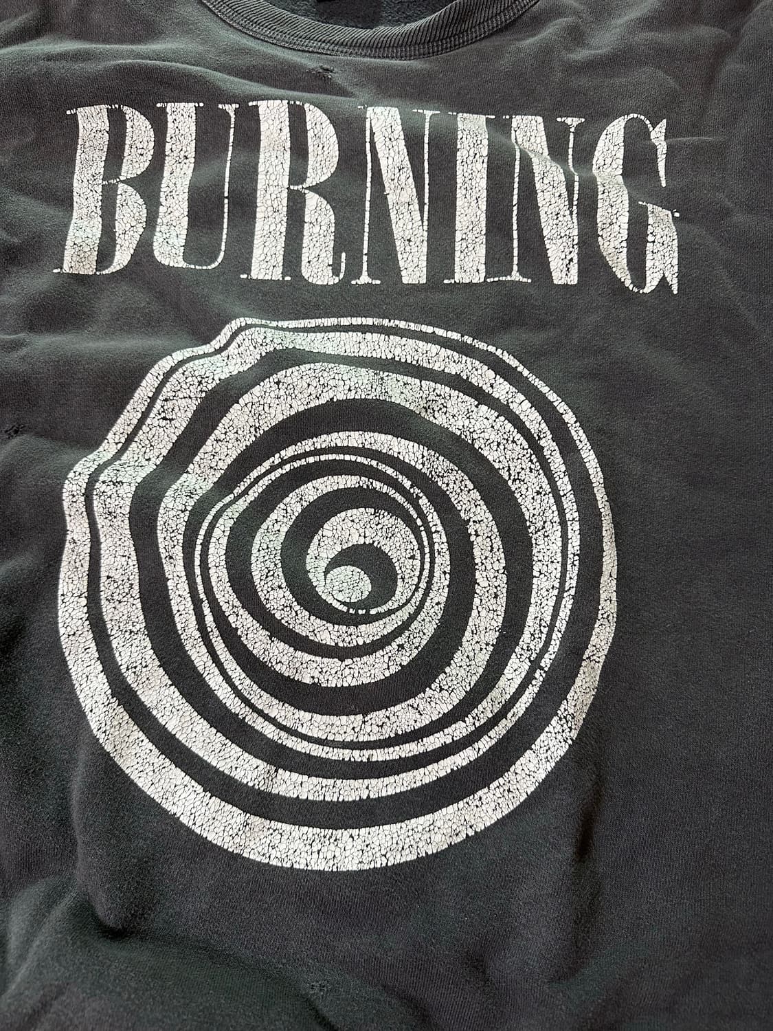 (XL) 세인트미카엘 Burning 너바나 스웻 상품이미지6
