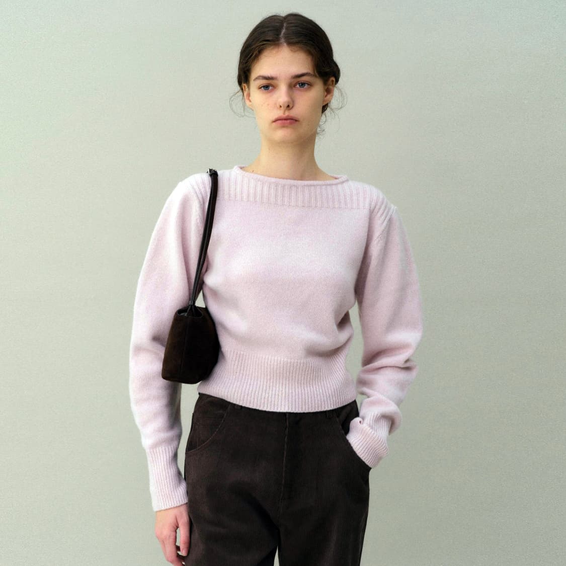 아우브아워(AUBOUR) 슈퍼메리노울 보우트넥 퍼프 라운드니트 55-66 상품이미지1