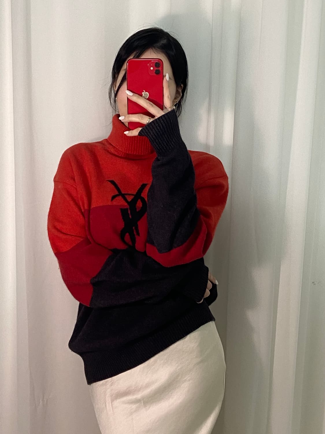 입생로랑 빅로고 목폴라 니트 상품이미지2