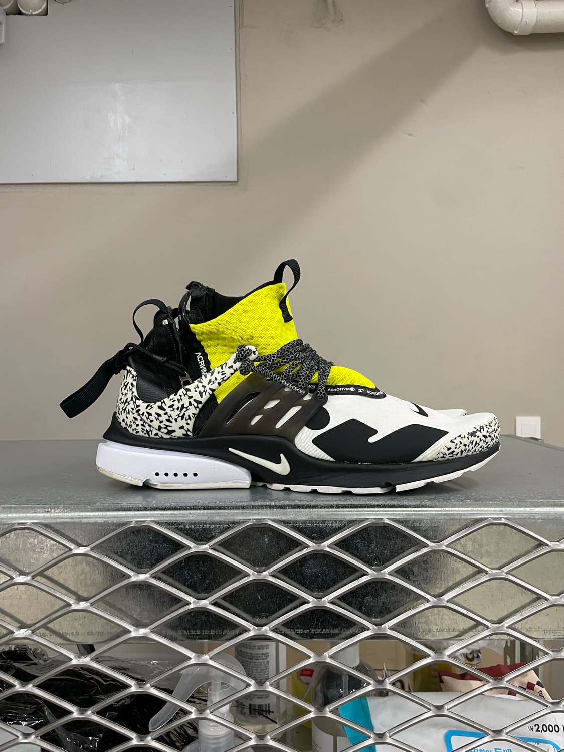 나이키 X 아크로님 에어 프레스토 형광 300 상품이미지4
