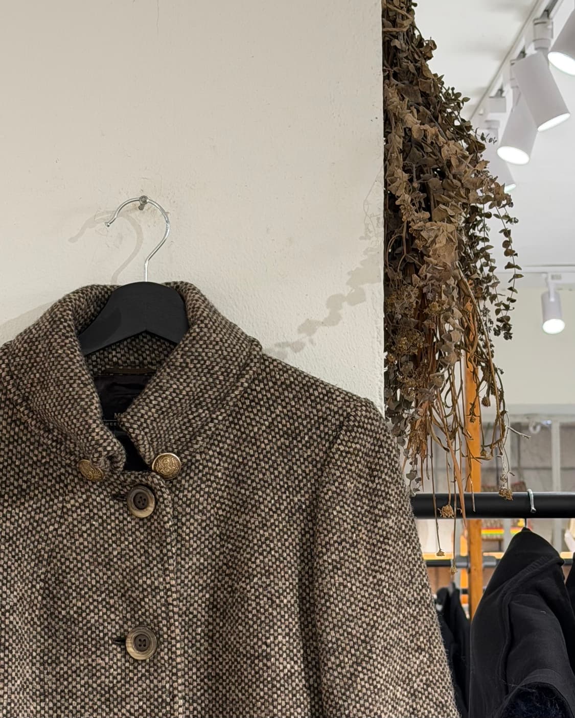 막스마라 위켄드 브라운 트위드 골드버튼 코트 상품이미지3