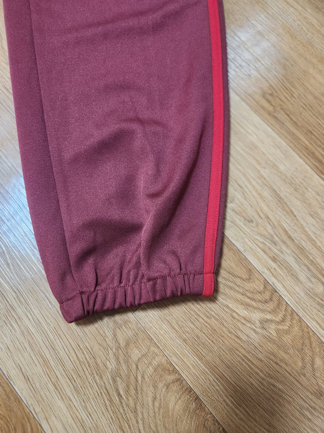 아디다스 삼선 트레이닝 바지 버건디 상품이미지5