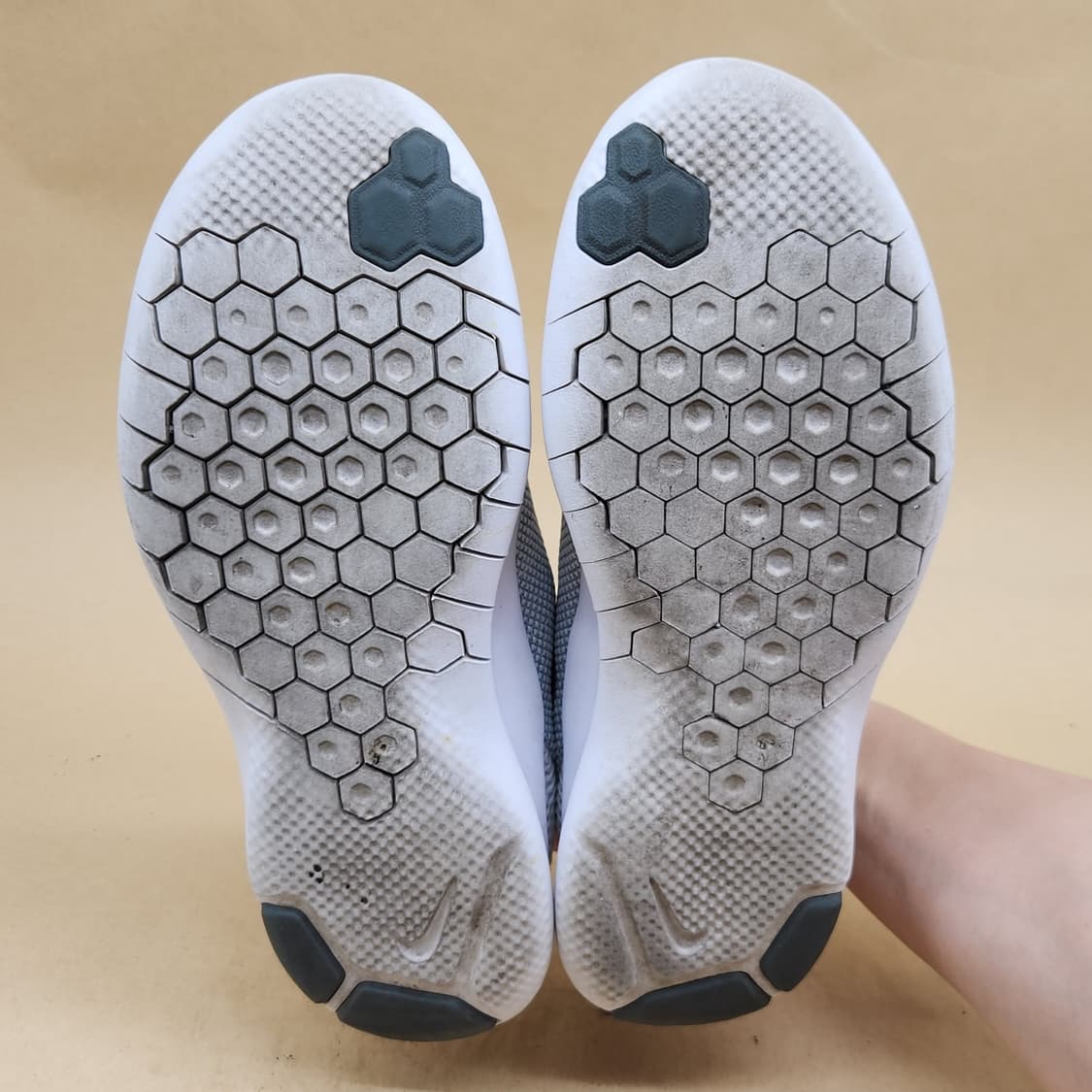 나이키 플렉스 익스피리언스  RN7 런닝화250  상품이미지3