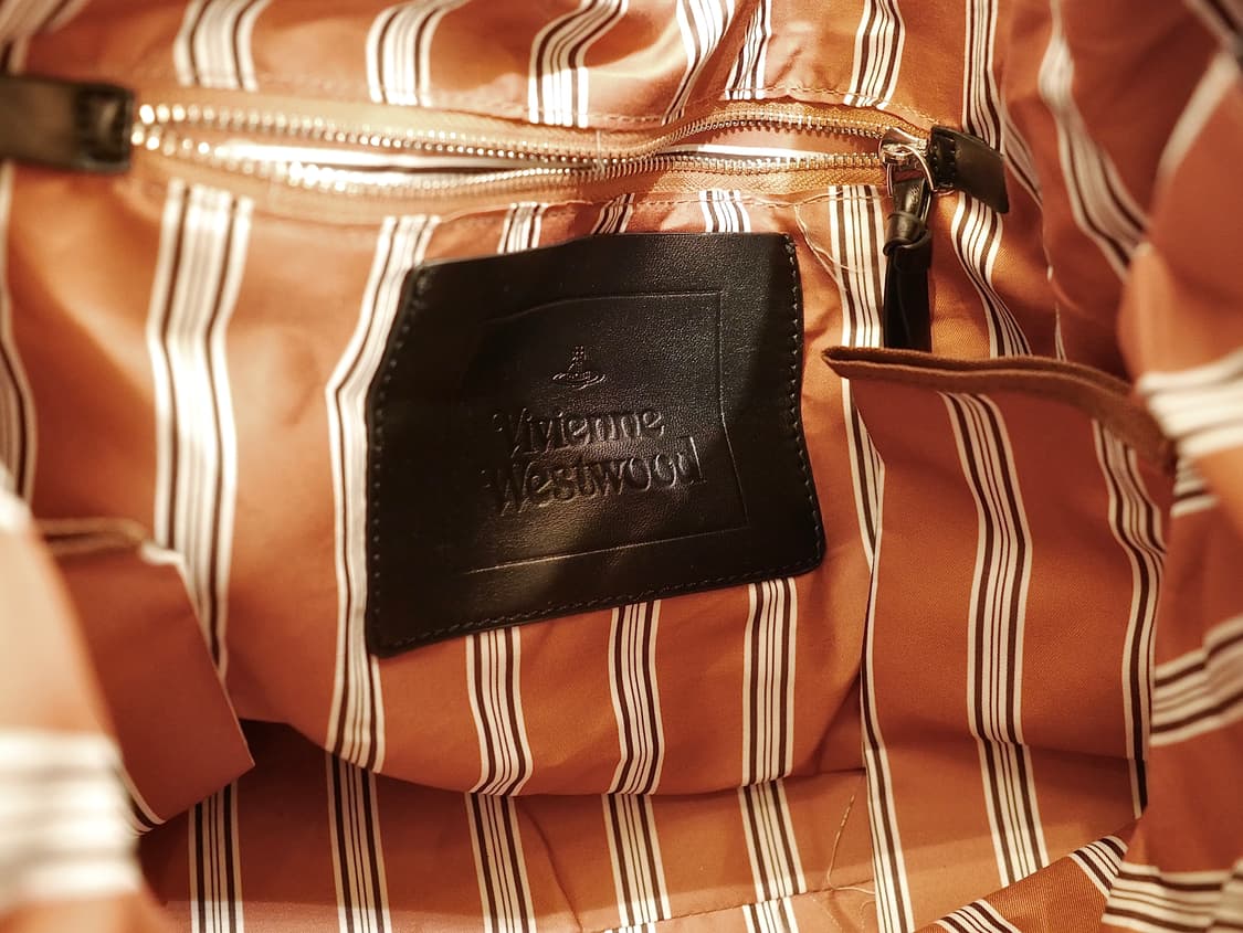 비비안웨스트우드 3D 모노그램 호보백 상품이미지5