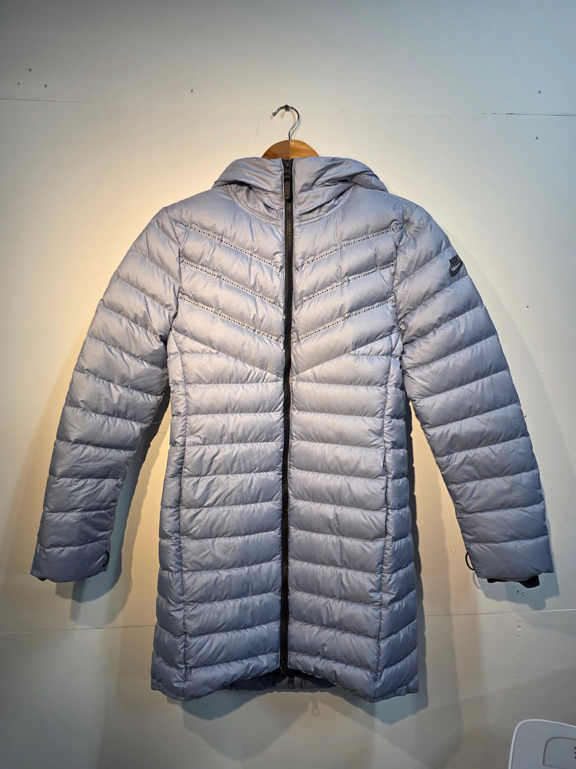 나이키 에어로프트 블루 구스다운 경량패딩s사이즈 상품이미지1