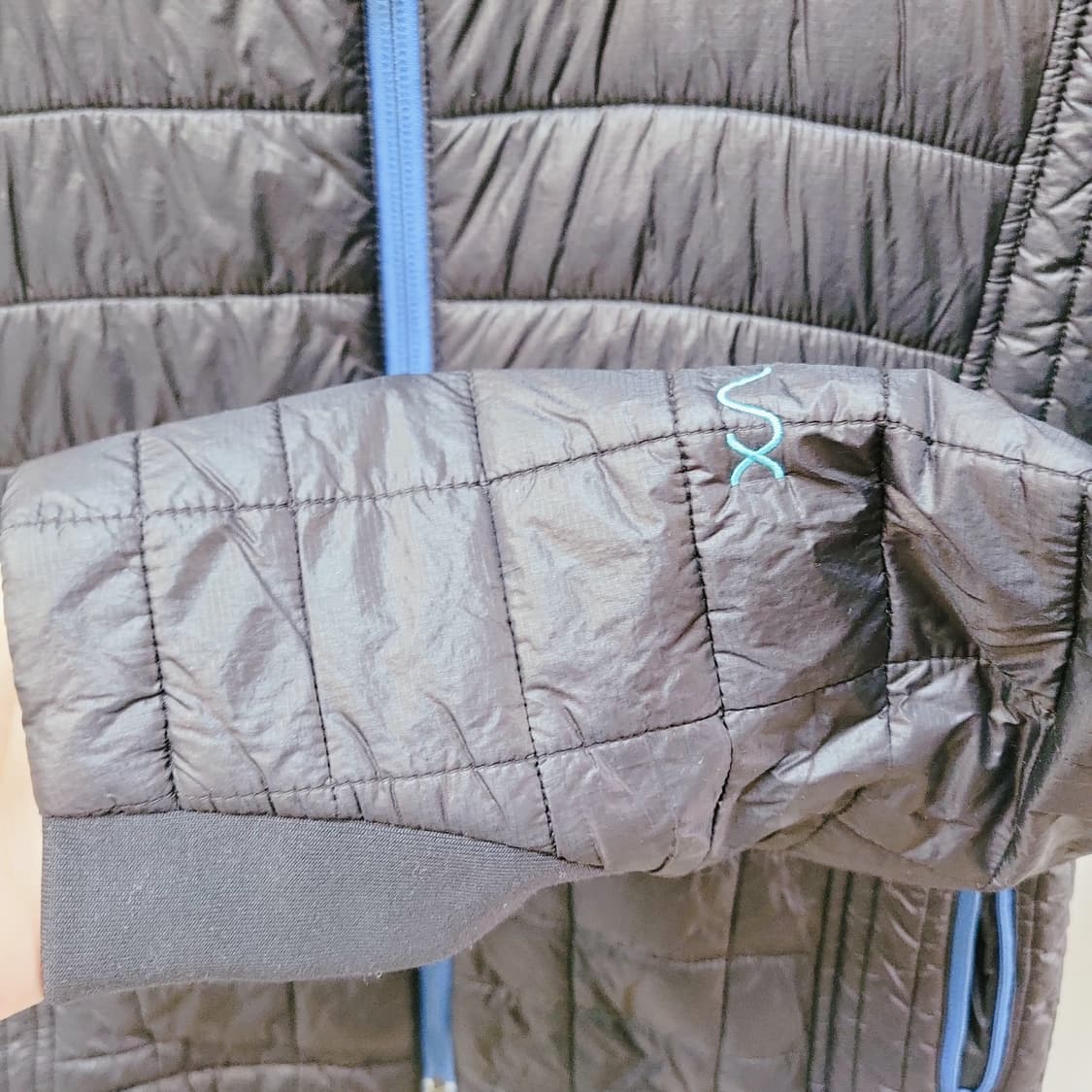 95) 노스페이스 경량 패딩  상품이미지5