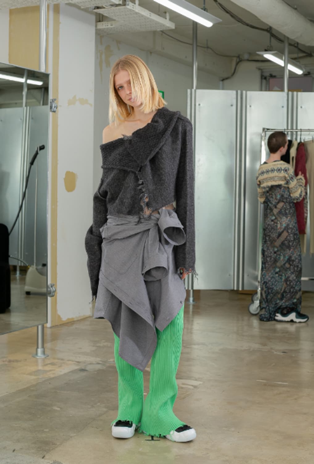 f) perverze 퍼버즈 23fw 모헤어 가디건 상품이미지8