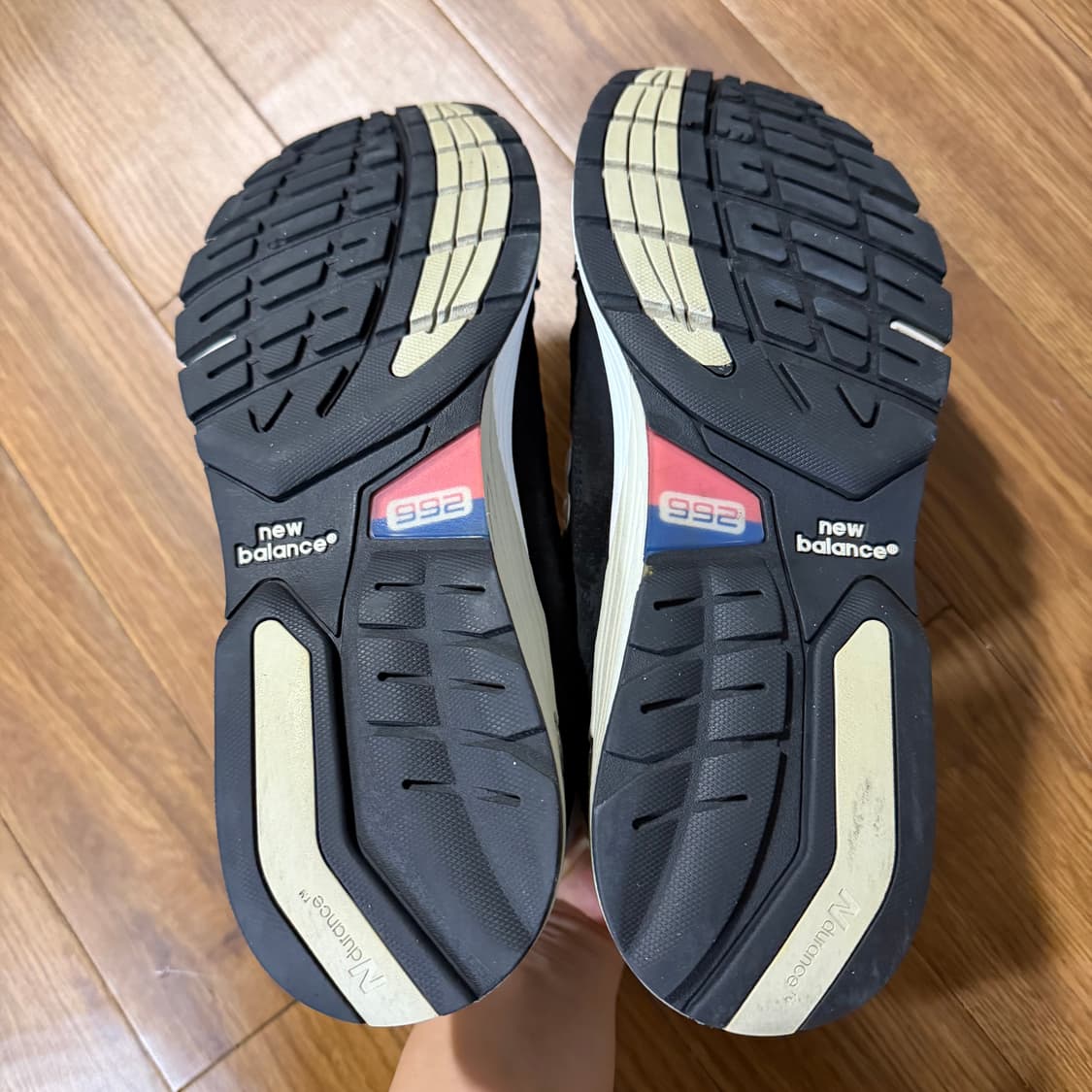 [280] 뉴발란스 992 메이드 인 USA 코어 블랙 그레이 상품이미지4