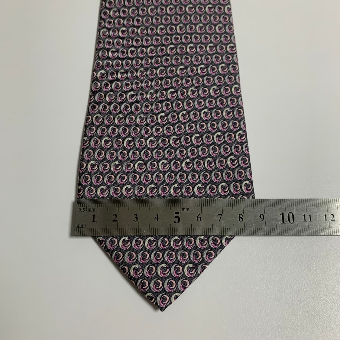 살바토레 페레가모(Ferragamo) 명품 결혼식 혼주넥타이 A+등급 상품이미지9