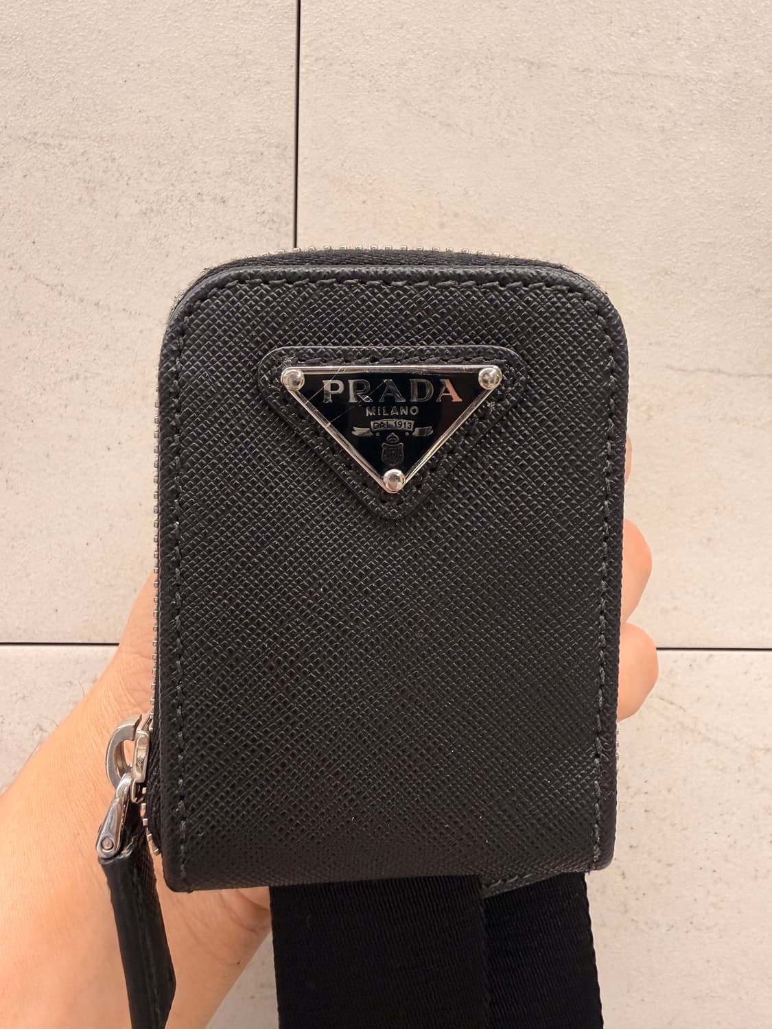 프라다 사피아노 삼각로고 크로스백(2VH113) 상품이미지4