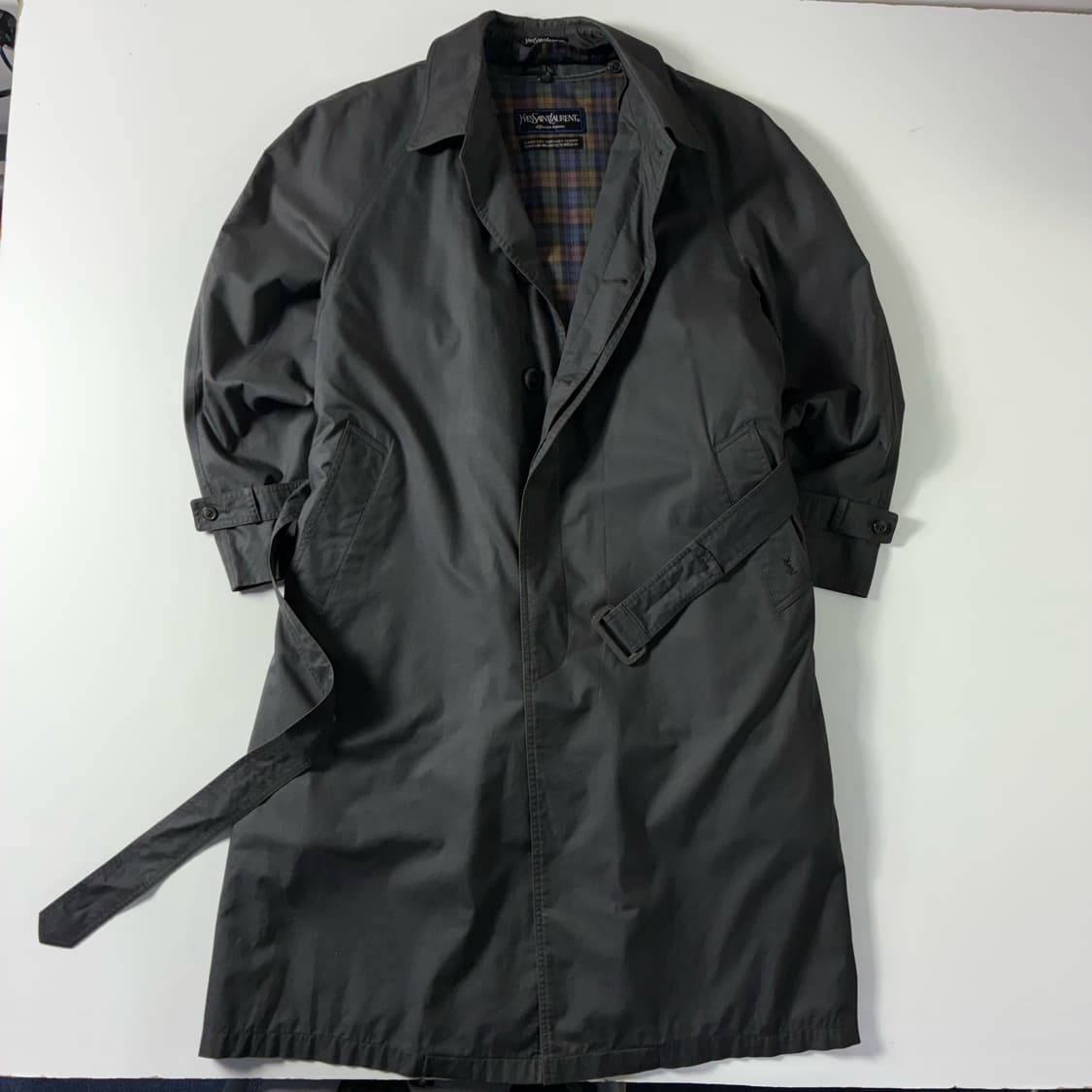 Yves Saint Laurent  입생로랑 체크 안감 트렌치 코트 상품이미지1