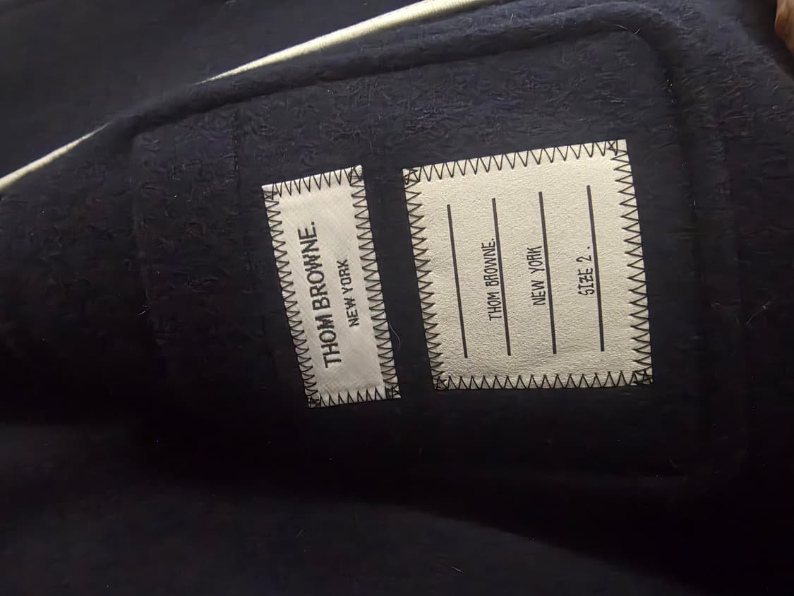 톰브라운 캐시미어100% 블루종자켓 처분해요 상품이미지5