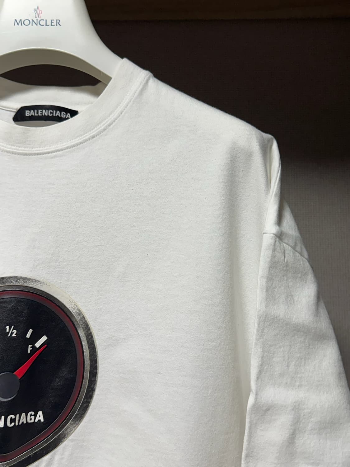 발렌시아가 연료 게이지 티셔츠 화이트 XS 상품이미지5