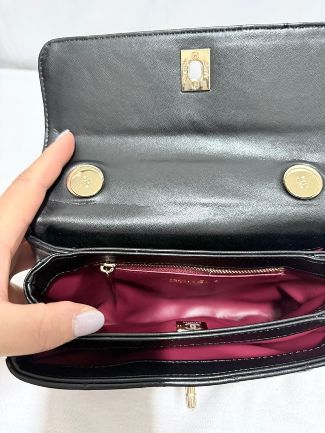 샤넬 트렌디 CC 탑핸들 상품이미지4