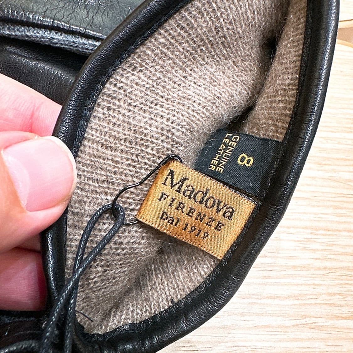 (정품/새상품) 마도바 남성 블랙 양가죽 캐시미어 장갑 상품이미지4