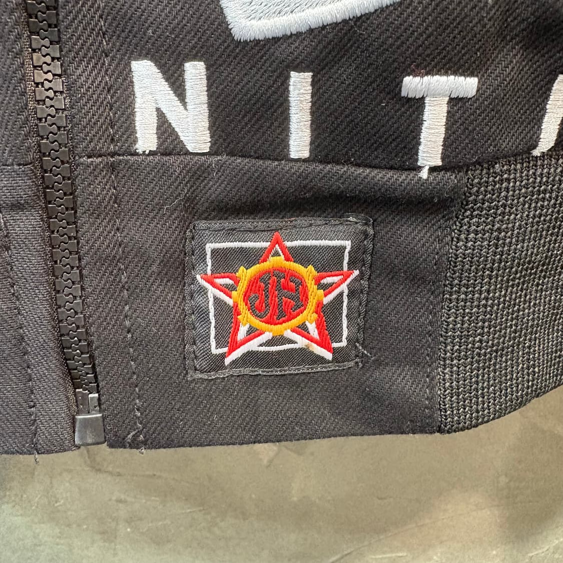 [XL] REDBULL 레드불 올드스쿨 레이싱 자켓 상품이미지3