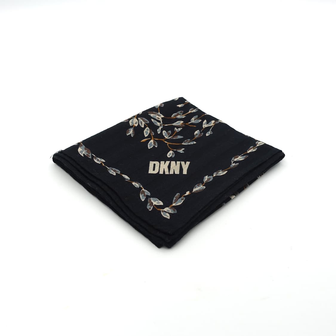 DKNY  디케이엔와이 플로럴 디자인 블랙 스카프  상품이미지2