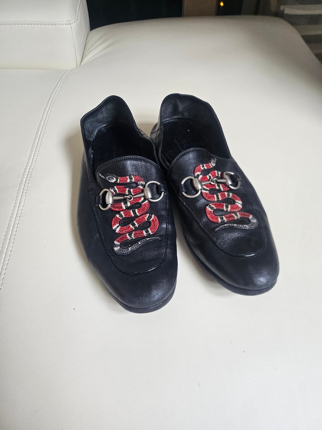 구찌정품양피  남성화 상품이미지3