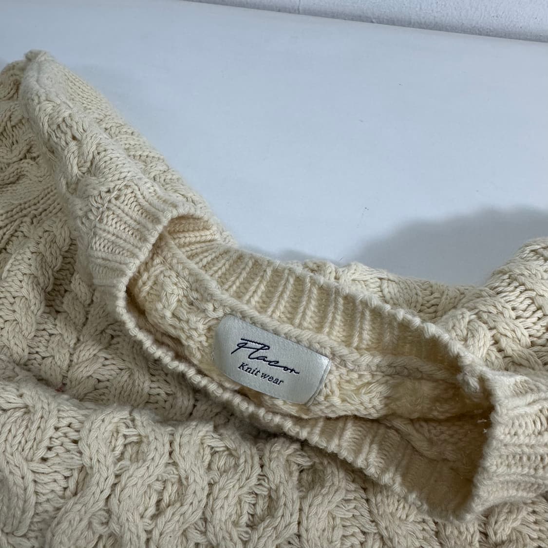 우먼FREE PLACOR 플라코르 크림 꽈배기니트 상품이미지3