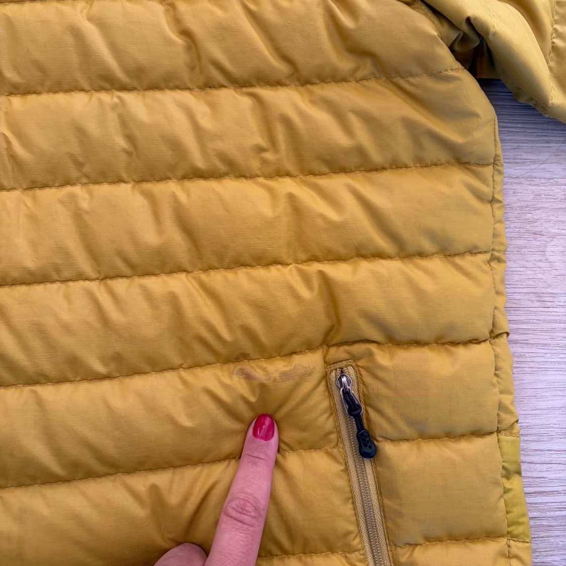 파타고니아 멘즈 경량패딩 옐로우 상품이미지7